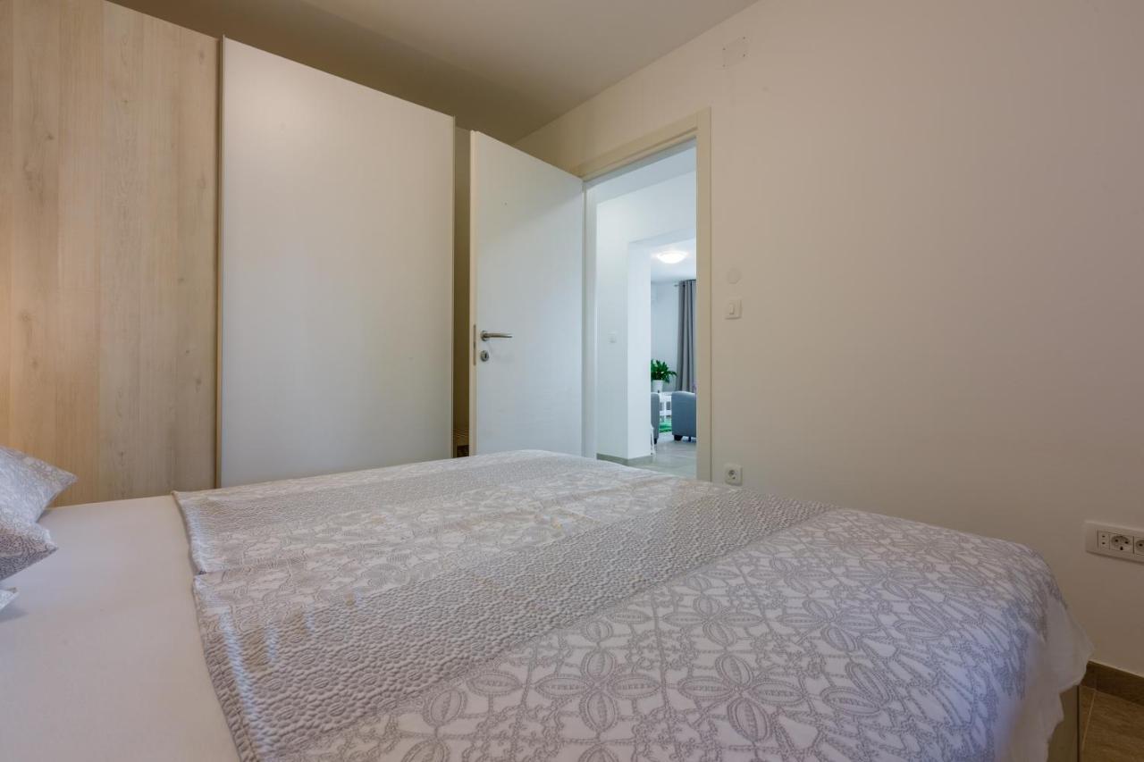 Apartament Anton 3 Crikvenica Zewnętrze zdjęcie